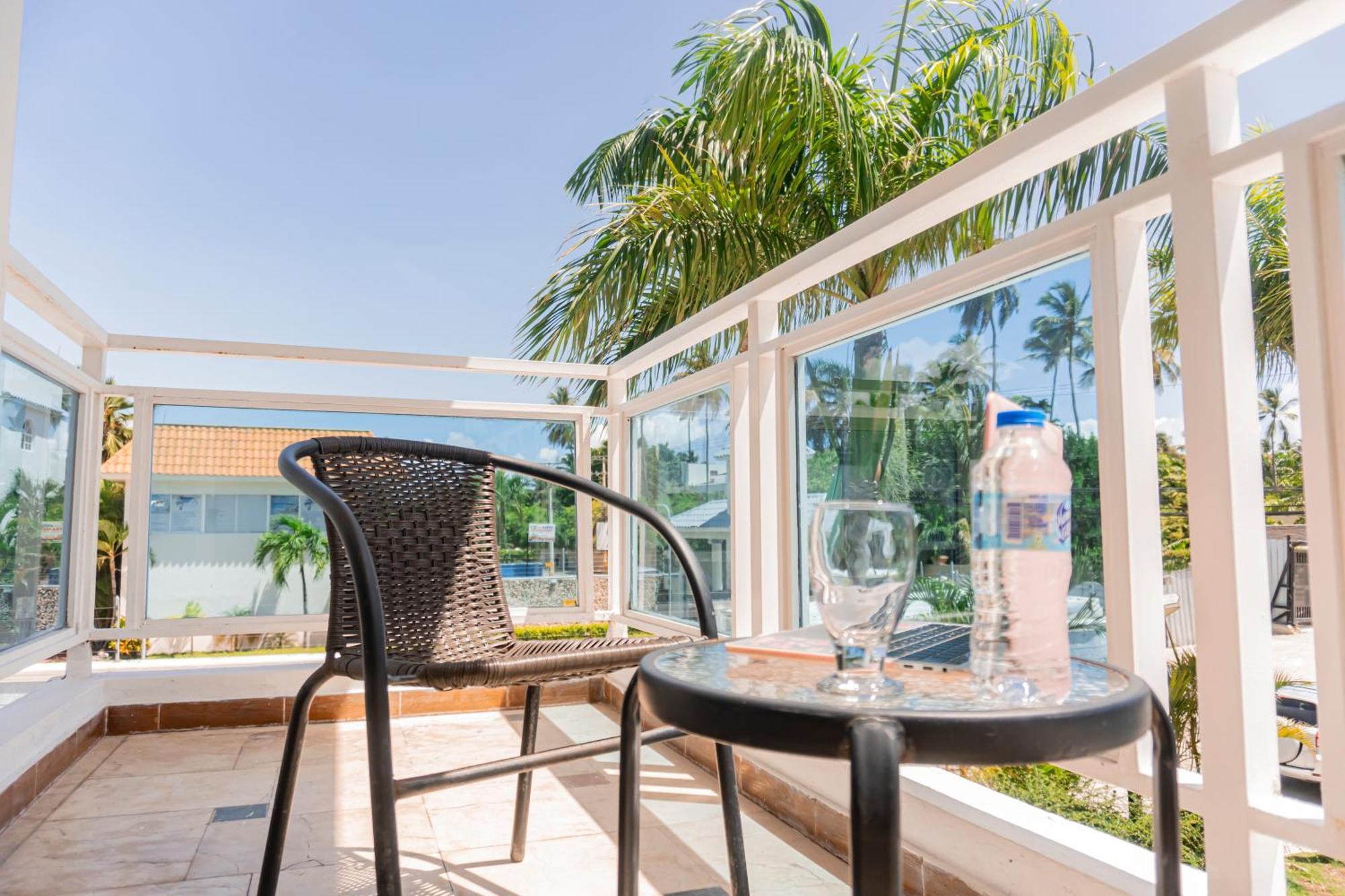 Coast Hotel 3*